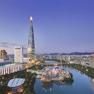 Lotte Hotel World